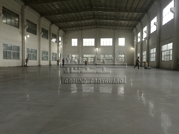 固化劑地坪優點,混凝土固化劑地坪,固化地坪施工,地衛士地坪,佛山固化劑地坪,水泥固化地坪,車間固化地坪,廠房水泥固化劑地坪