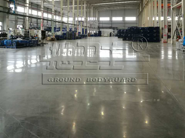 固化劑地坪優(yōu)勢,混凝土固化劑地坪,固化地坪施工,地衛(wèi)士地坪,佛山固化劑地坪,固化劑地坪工程,廠房固化劑地坪,車間固化地坪,水泥固化地坪