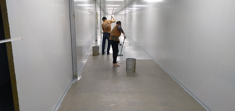 口罩防護服無塵凈化車間環氧地坪漆施工