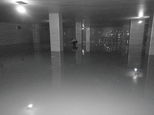 防靜電自流平鏝面型環氧地坪