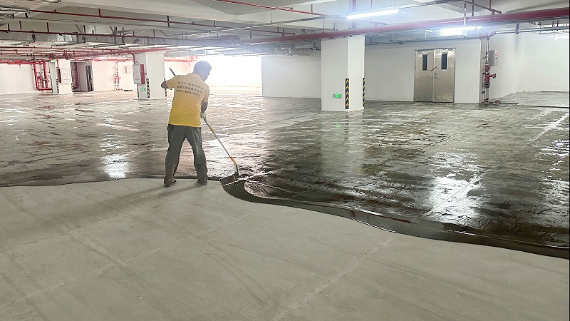 地衛士靜音防滑超耐磨停車場地坪漆施工圖