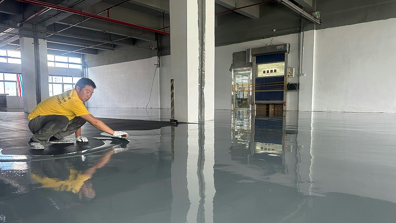 廣東佛山某科技公司“地衛士”防靜電超耐磨砂漿自流平型地坪漆 施工圖一角